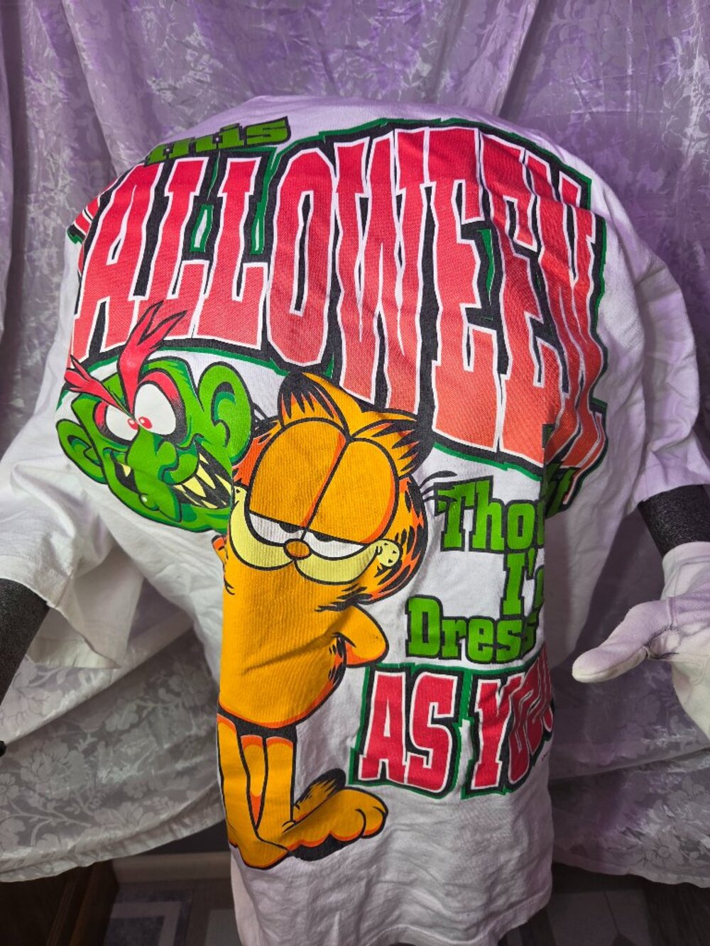 Garfield Halloween Shirt